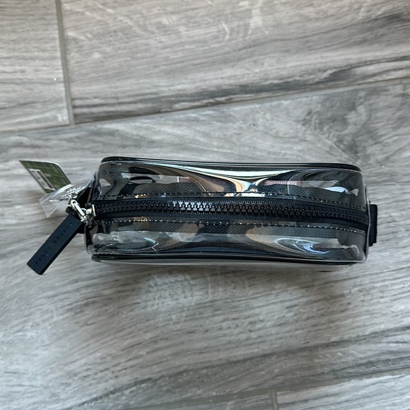 Fenty Swag Belt Bag w Lip Gloss - Picture 6 of 17